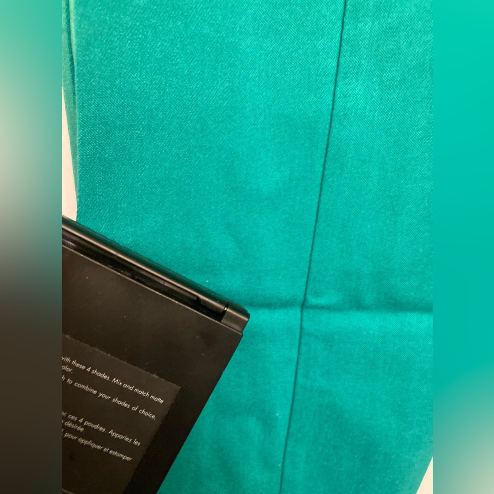 Maurices brand, size 16,gorgeous shade of green, cute and comfy pants - Picture 2 of 7